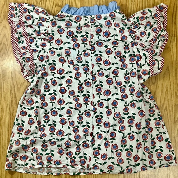Entro Floral Blouse with Blue and Red Accents - Picture 10 of 11